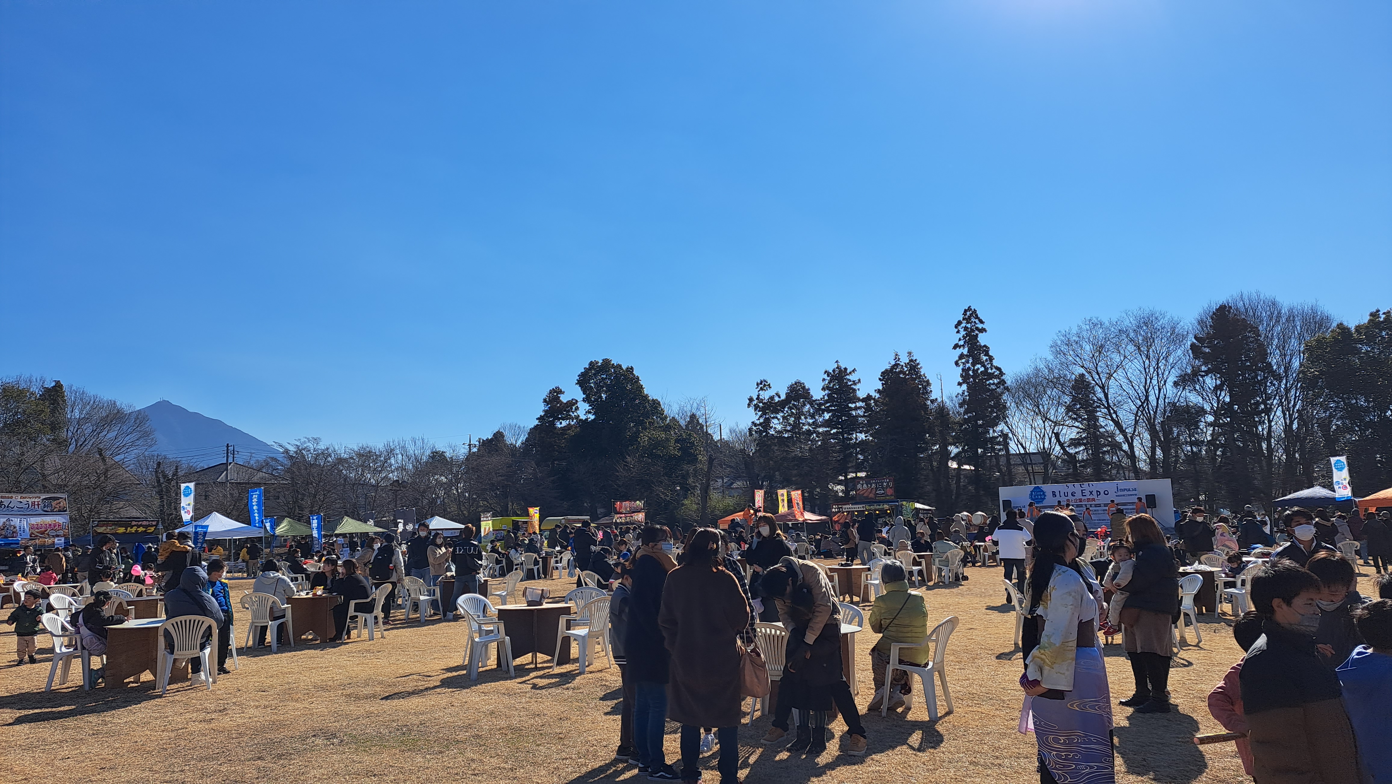 ちくせいBlue Expo第2回 多くの地域住民や観光客で貪わう会場の風景